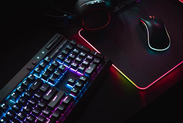 איך לבחור מקלדת גיימינג